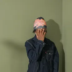 Dengarkan Kay Coop, tonton video musik, baca bio, lihat tanggal tur & lainnya!