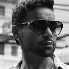 Listen to Indeep Bakshi, watch music videos, read bio, see tour dates & more!