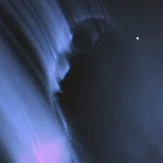 收听 Kisom、观看音乐视频、阅读小传、查看巡演日期等 ！