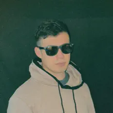 Escucha a GR1ZLY, mira vídeos musicales, lee la biografía, consulta fechas de giras y mucho más.