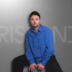Chriscendo dinle, müzik videolarını izle, biyografisini oku, tur tarihlerini ve daha fazlasını gör!
