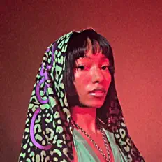 Ouve Litty Vuitton, vê vídeos de música, lê a biografia, vê as datas da digressão e muito mais!