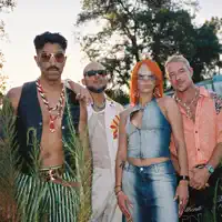 Escucha a undefined, mira videos musicales, lee su biografía, consulta las fechas de las gira y más.