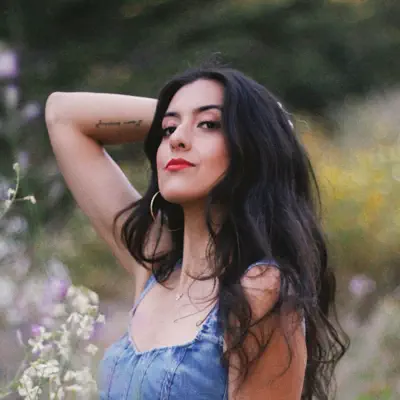 Listen to Lauren Vahdani, watch music videos, read bio, see tour dates & more!