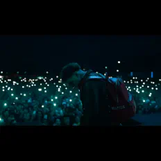 Poslechněte si interpreta Wavyn, sledujte hudební videa, přečtěte si životopis, podívejte se na data turné a další informace.