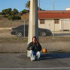 Hör dir CD Rose an, schau dir Musikvideos an, lies die Biografie, finde Tourdaten und mehr!