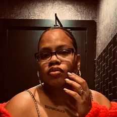 Brittany Marie Musicを聴いたり、ミュージックビデオを鑑賞したり、経歴やツアー日程などを確認したりしましょう！