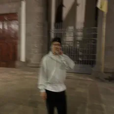 Ascolta R4M, guarda video musicali, leggi la biografia, vedi le date del tour & altro!