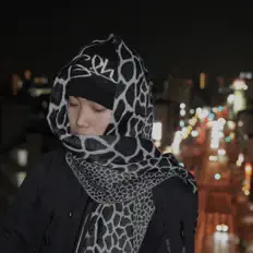 聆聽 MARU、觀看音樂影片、閱讀小傳、查看巡演日期等！