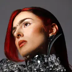 聆聽 Alessia Labate、觀看音樂影片、閱讀小傳、查看巡演日期等！