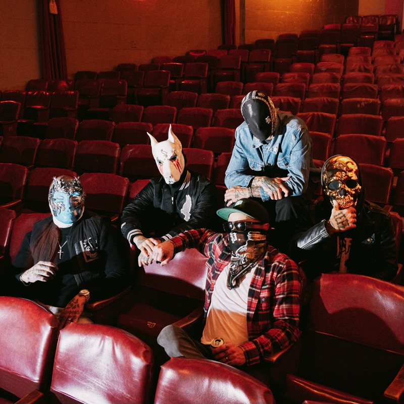Song - Pray (put em in the dirt) - Hollywood Undead