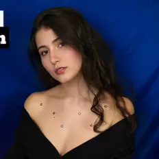 Escucha a Lucile Adam, mira vídeos musicales, lee la biografía, consulta fechas de giras y mucho más.