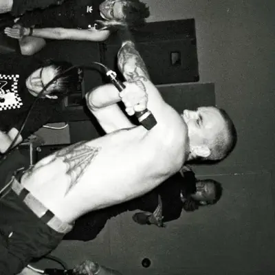 Listen to xDEBUSTERVANDAMx, watch music videos, read bio, see tour dates & more!