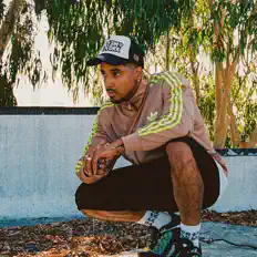 donSMITH dinle, müzik videolarını izle, biyografisini oku, tur tarihlerini ve daha fazlasını gör!