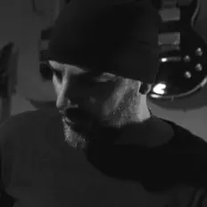 Escucha a RIZES, mira videos musicales, lee su biografía, consulta las fechas de las gira y más.