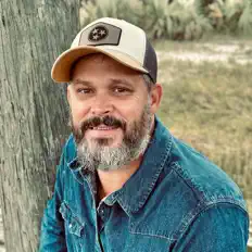 Listen to Robby Cummings, watch music videos, read bio, see tour dates & more!