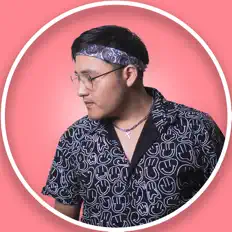 Listen to Zhen Ross, watch music videos, read bio, see tour dates & more!