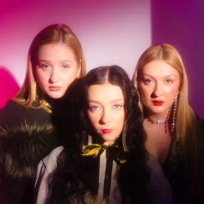 Listen to Sorellé, watch music videos, read bio, see tour dates & more!