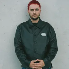 Escucha a Red Fingers, mira vídeos musicales, lee la biografía, consulta fechas de giras y mucho más.