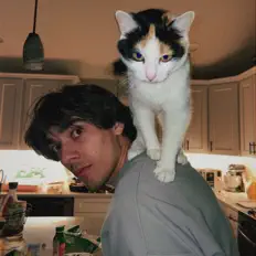 Ouça Joshua Golden, assista a videoclipes, leia a biografia, veja as datas das turnês e mais!