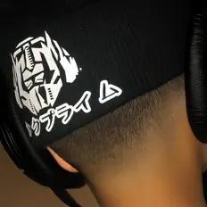 Knocktimus Prime सुनें, म्यूज़िक वीडियो देखें, बायो पढ़ें, दौरे की तारीखें और बहुत कुछ देखें!