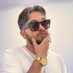 Listen to Charly Mess, watch music videos, read bio, see tour dates & more!