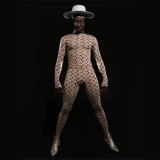 Dengarkan F-MACK, tonton video musik, baca bio, lihat tanggal tur & lainnya!