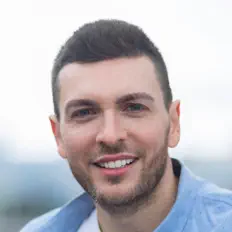 Poslechněte si interpreta Florian Chevalier, sledujte hudební videa, přečtěte si životopis, podívejte se na data turné a další informace.