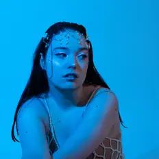 收听 Nikse、观看音乐视频、阅读小传、查看巡演日期等 ！