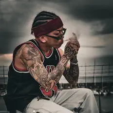 AllADDZを聴いたり、ミュージックビデオを鑑賞したり、経歴やツアー日程などを確認したりしましょう！