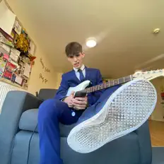 Pablo Galbraith सुनें, म्यूज़िक वीडियो देखें, बायो पढ़ें, दौरे की तारीखें और बहुत कुछ देखें!