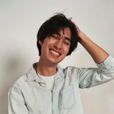 收听 Shulin、观看音乐视频、阅读小传、查看巡演日期等 ！