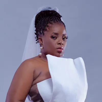 Listen to Ella Nao, watch music videos, read bio, see tour dates & more!
