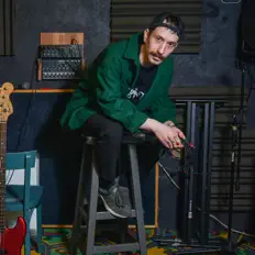 Poslechněte si interpreta Andrea Ljekaj, sledujte hudební videa, přečtěte si životopis, podívejte se na data turné a další informace.