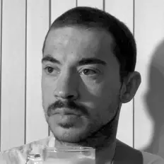 Ouça Chico Zander, assista a videoclipes, leia a biografia, veja as datas das turnês e mais!