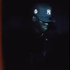 Ouve ChefYersa, vê vídeos de música, lê a biografia, vê as datas da digressão e muito mais!