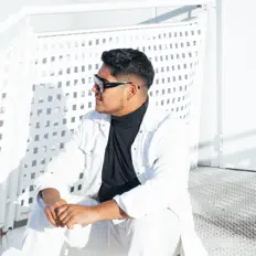 Listen to Víctor Delgado, watch music videos, read bio, see tour dates & more!