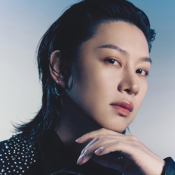 Kim Hee Chul's avatar