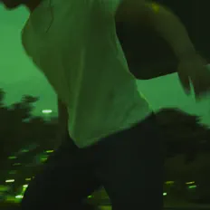 Ouve Nainain, vê vídeos de música, lê a biografia, vê as datas da digressão e muito mais!