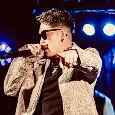 收听 Yongi Black、观看音乐视频、阅读小传、查看巡演日期等 ！