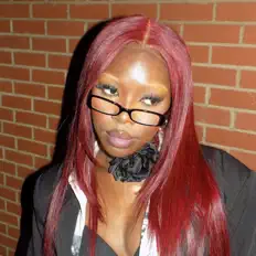 YaGrlTam: песни, клипы, биография, даты выступлений и многое другое.