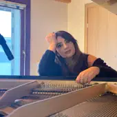Ascolta Daniela Spadini, guarda video musicali, leggi la biografia, vedi le date del tour & altro!