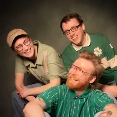 Gosh Diggityを聴いたり、ミュージックビデオを鑑賞したり、経歴やツアー日程などを確認したりしましょう！