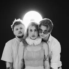 Listen to uvi sni, watch music videos, read bio, see tour dates & more!