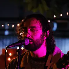 Dengarkan Alpharo, tonton video musik, baca bio, lihat tanggal tur & lainnya!