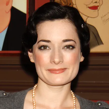 Laura Michelle Kelly