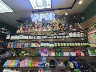 Moonwalk smoke &vape in Glendale, AZ United States - Apple Maps