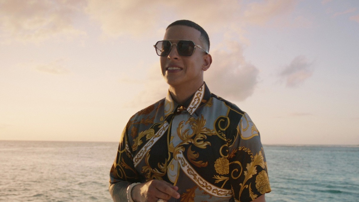 Reggaeton Explodes - Reggaeton: The Sound that Conquered the World ...