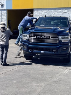 100 % Hand Car Wash