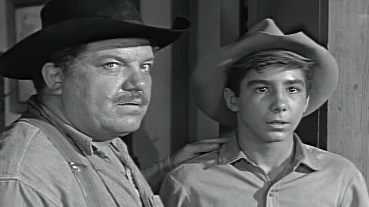 Death Never Rides Alone - The Rifleman (Season 5, Episode 5) - Apple TV